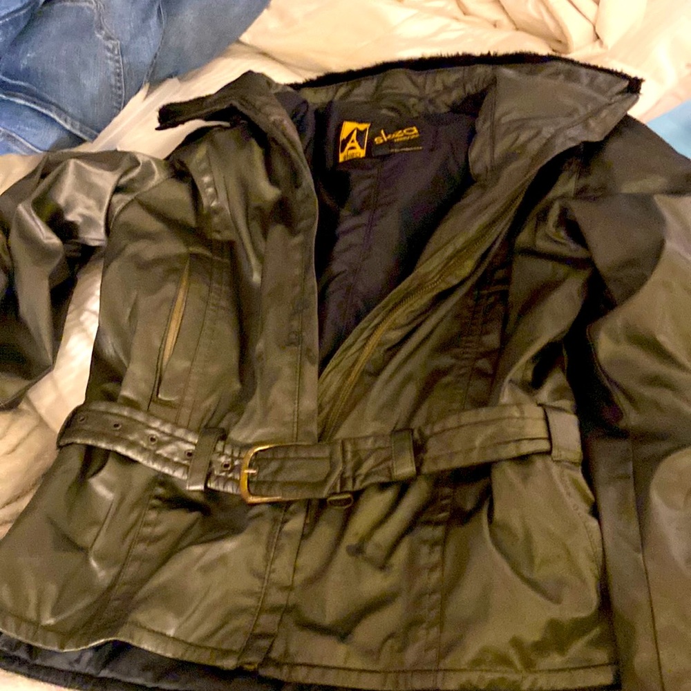 Woman’s ski designer ski jacket.  Almost brand new